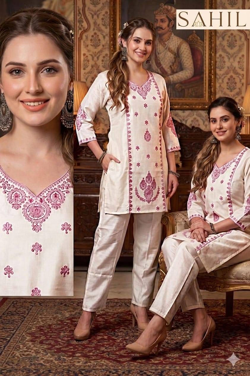 1043 Series By Fashid Designer Ethnic Wear Collection Roman Kurtis At Wholesale Price